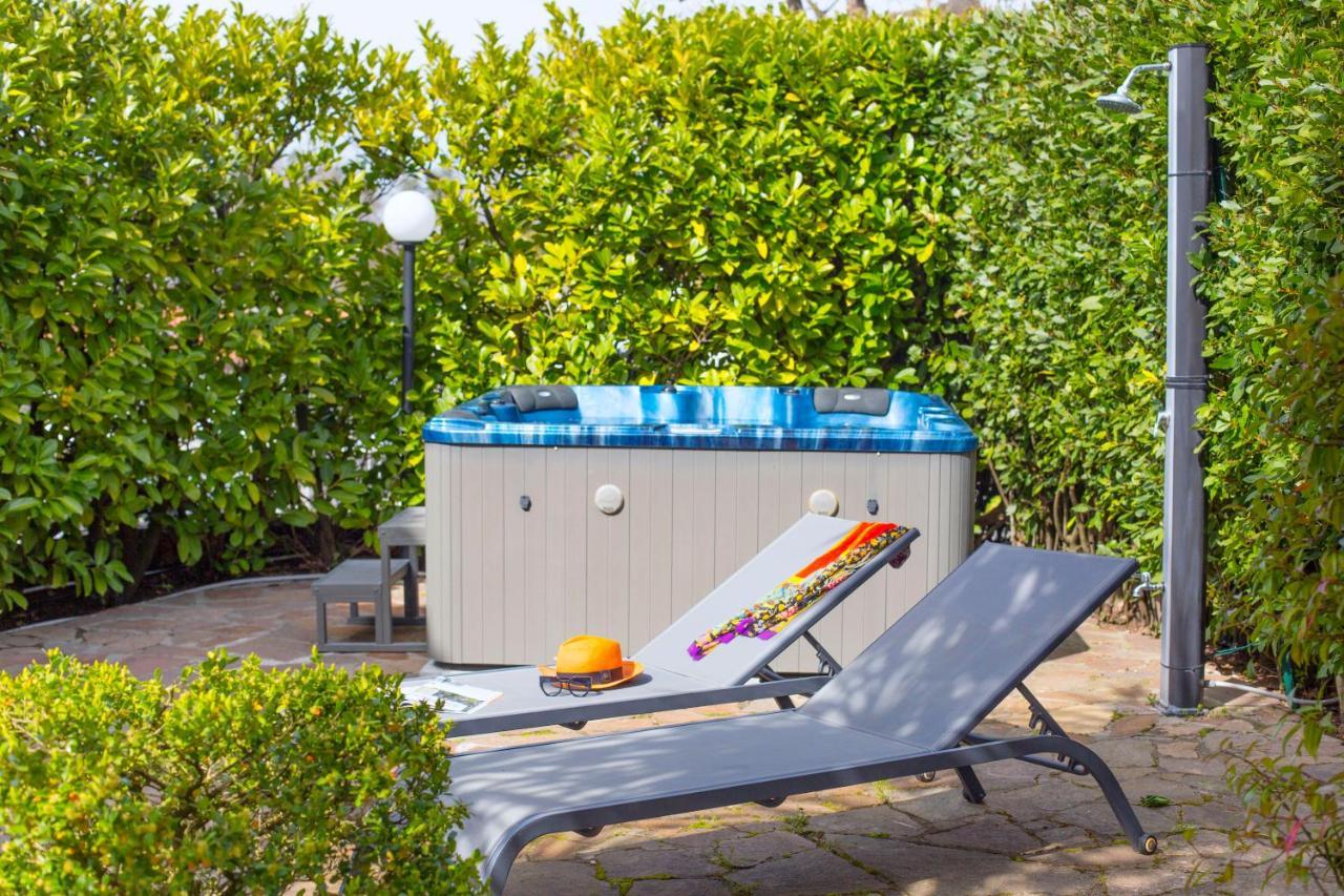 Amore Rentals - Resort Ravenna - Villa Dama Масса-Лубренсе Екстер'єр фото