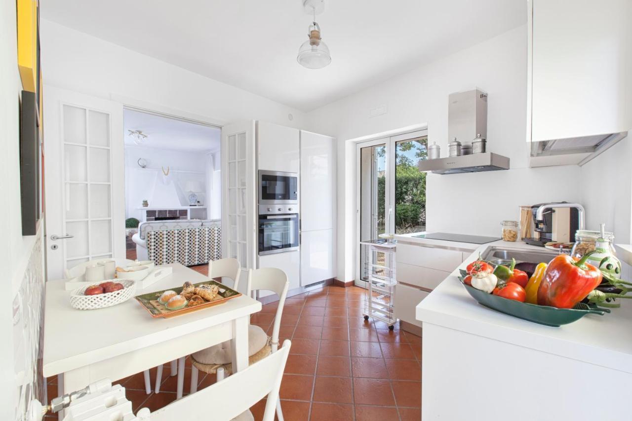 Amore Rentals - Resort Ravenna - Villa Dama Масса-Лубренсе Екстер'єр фото