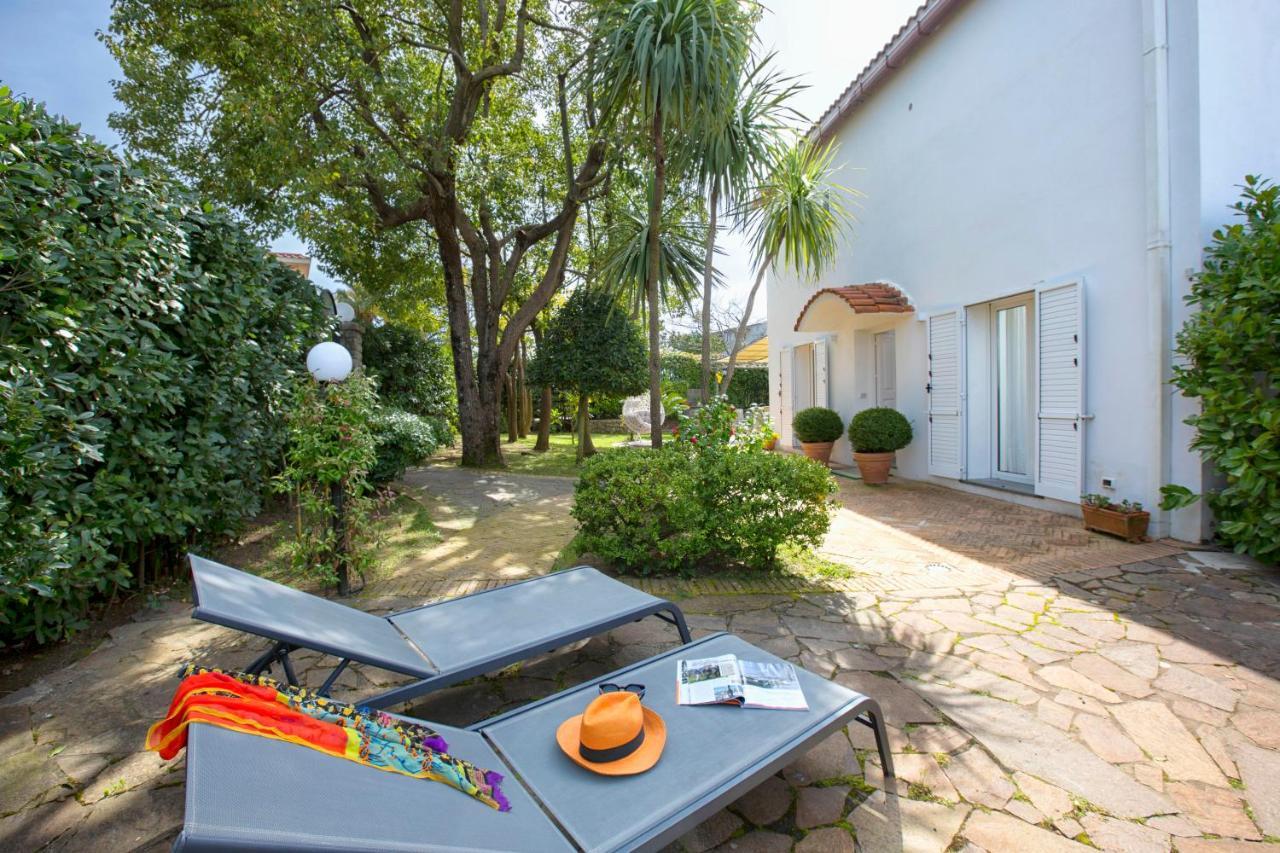 Amore Rentals - Resort Ravenna - Villa Dama Масса-Лубренсе Екстер'єр фото