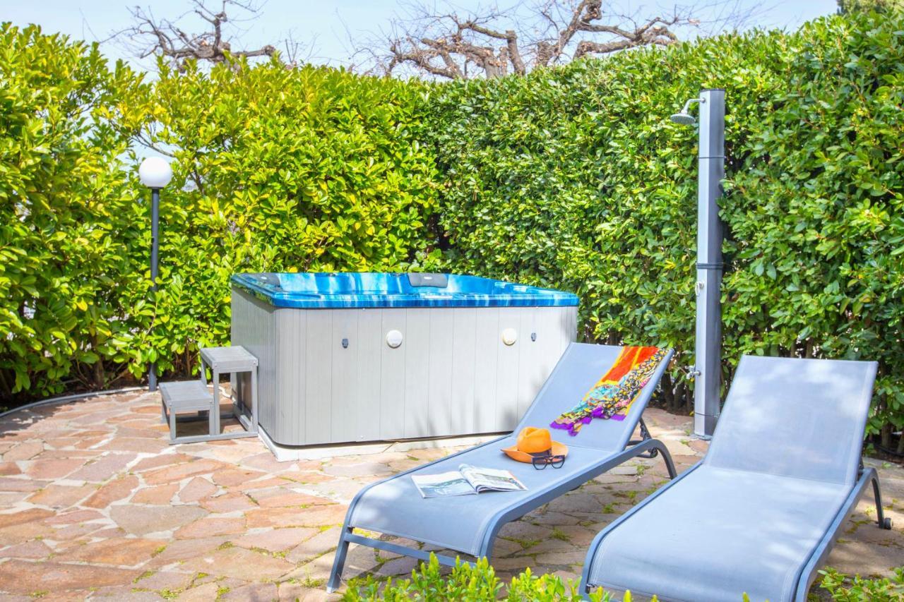 Amore Rentals - Resort Ravenna - Villa Dama Масса-Лубренсе Екстер'єр фото
